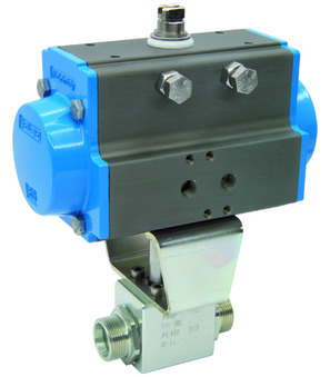 Kugelhahn mit Druckluftdrehantrieb BA118-12-D0